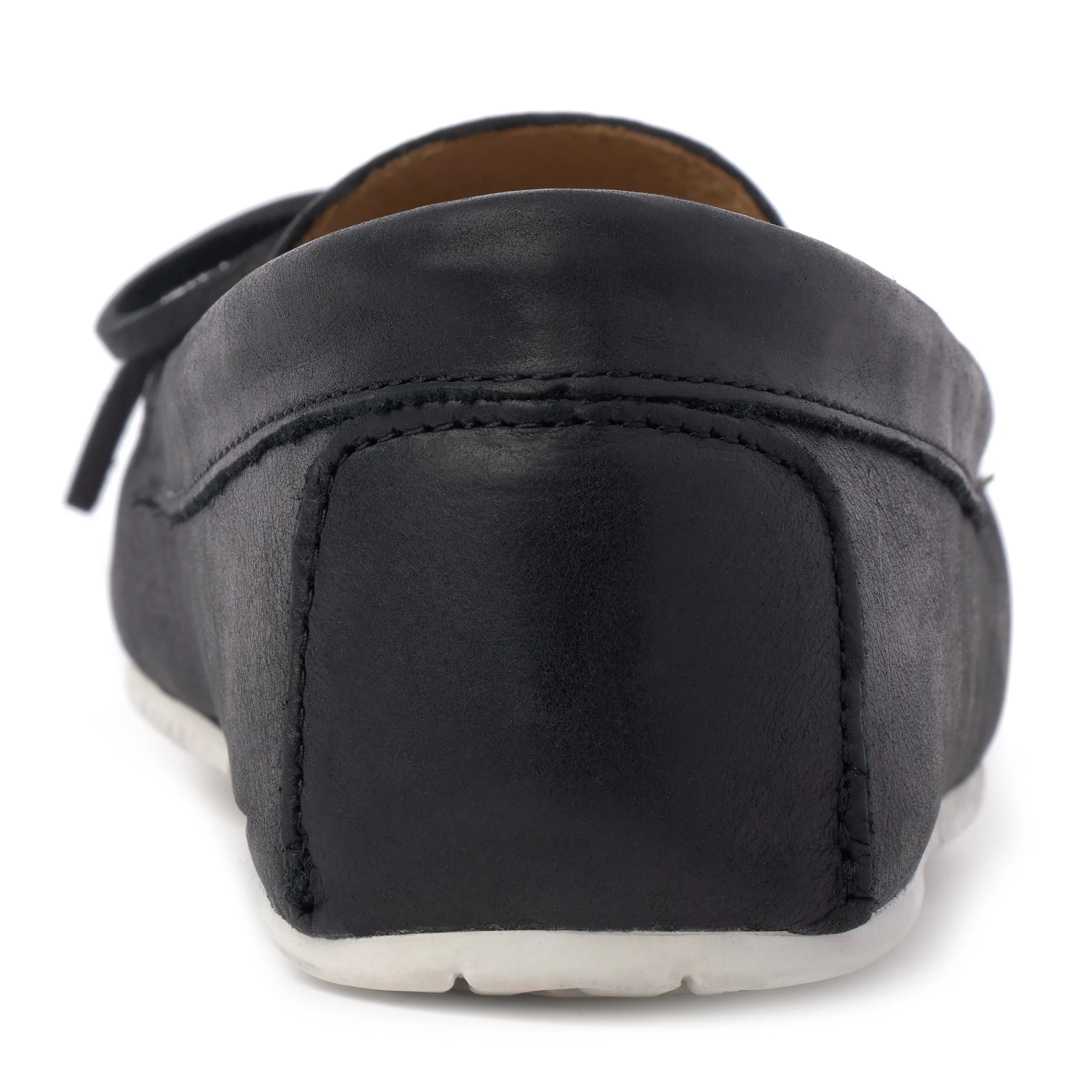 MANITOBAH MUKLUKS WOMEN'S SLIP ON KAYAK MOCCASIN SHOES - BLACK